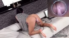 播放 有角的捷克斯洛伐克真爱将她美味的阴道延伸到片状