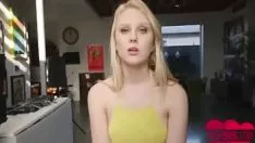 Reproducir Lily rader en el sexo anal-sis jodido más tarde sin permiso