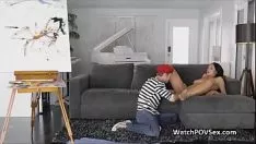 Reproducir Anestésico local persona creativa golpeando árbol de ébano tit grande masticar