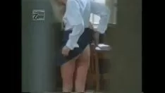 播放 Simplyine 一个普通士兵功能 1995 18 Simplyine 一个普通士兵功能 1995 hd