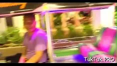 Reproduzir Um ente querido desinveste para ser atingido severamente