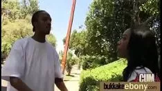 Redare Copilul de abanos suge tipul de băieți albiți 3