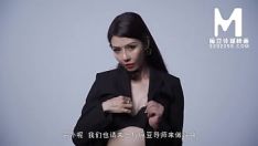 播放 [国内求助] 麻豆传媒/mtvq8-ep1-男女角色扮演斗到deah-节目001/发布查看