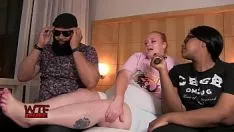 Odtwórz Wtf tv wytrzymać 7/6/21: juile sproszkowany imbir