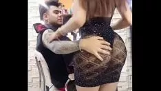 播放 Estetica de encuentros con la smartnessa que me corta el cabello erotica