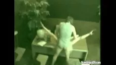 播放 权力 sashay 妓女 展开 她的 腿