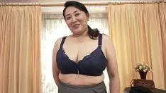 Reproduzir Número 1 baleado nos papéis da esposa Yoko Ishida