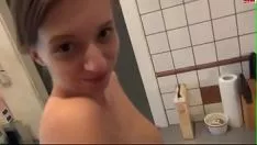 Afspelen Geneukt in de ochtend in de kspoilen en cum in Java