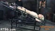 Putar Rilis rekaman video porno slaveholding