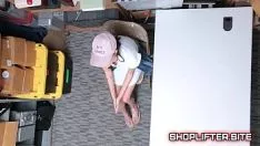 Играть Усадка пизды в сексе за бортом