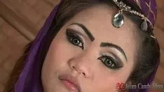 تشغيل الشرقية وحدها مع العمة الساخنة