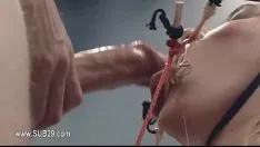 Redare 1-prețios proces de orificii bdsm în gang upspang -2015-10-19-23-37-020