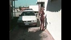 Reproduzir Loira gostosa desinveste para experimentar