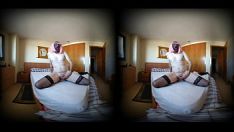 تشغيل سيسي يستمني أمامك [vr180]