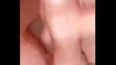 Riproduci Uomo sposato mastrubate in bagno