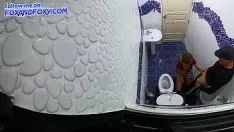 Jouer Caméra de télévision espion n°1 des toilettes publiques. sucette détective toilette publique